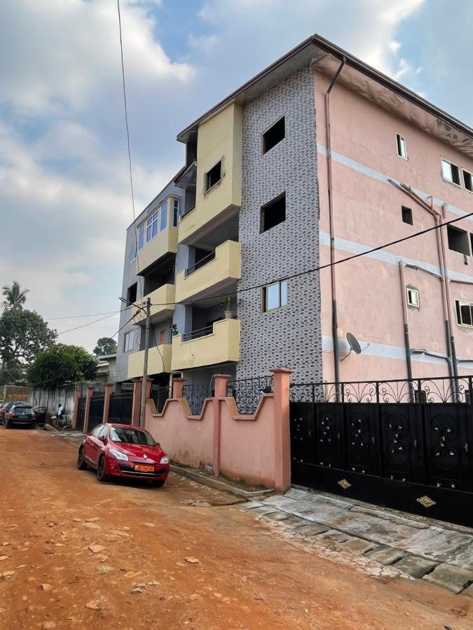 Les Logis De Nouvelle Route Bastos Apartamento Yaoundé Exterior foto