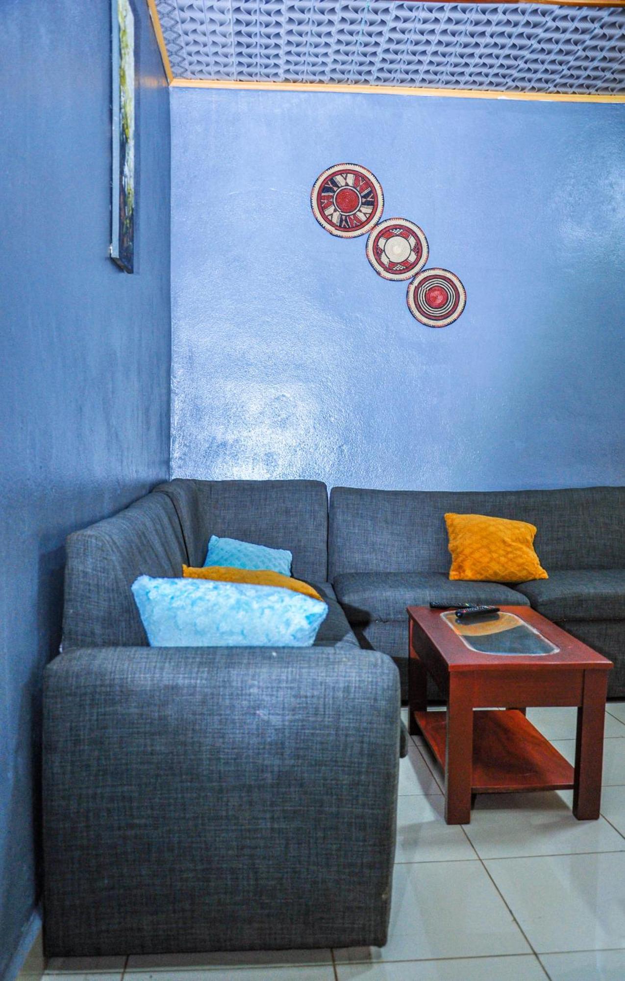 Les Logis De Nouvelle Route Bastos Apartamento Yaoundé Exterior foto