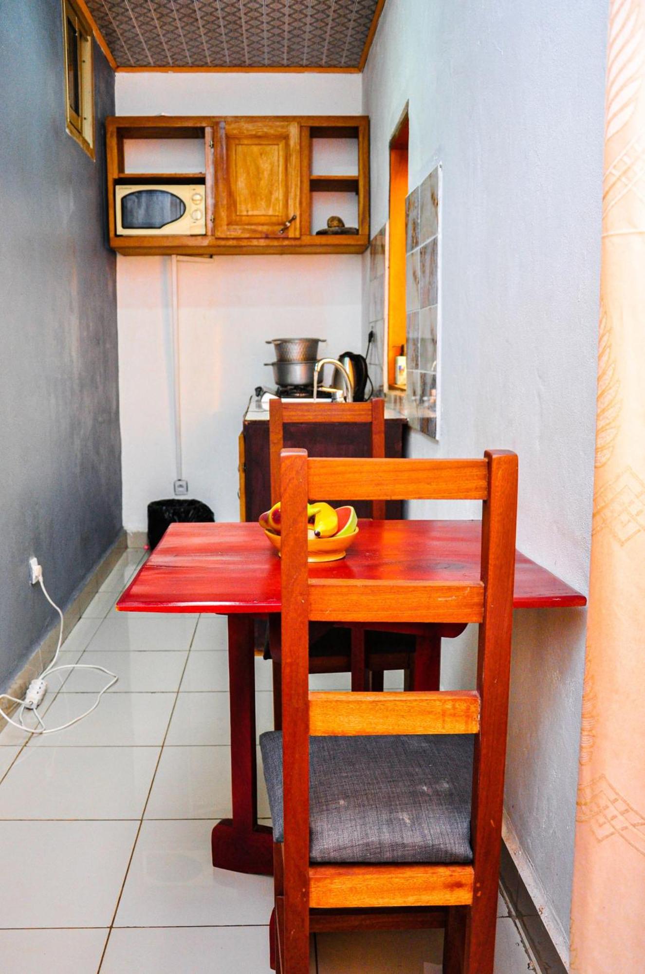 Les Logis De Nouvelle Route Bastos Apartamento Yaoundé Exterior foto